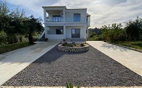 Marianna'S House